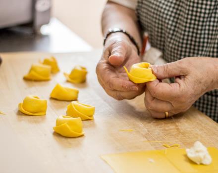 handmade tortelloni pasta